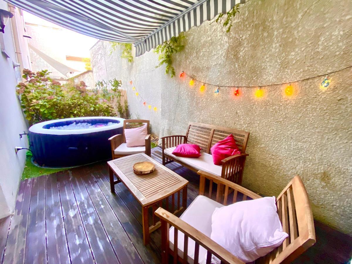 Magnifique Villa Avec Jacuzzi Au Pied Du Stade แซงต์-เดอนี ภายนอก รูปภาพ