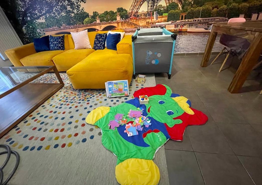 Magnifique Villa Avec Jacuzzi Au Pied Du Stade แซงต์-เดอนี ภายนอก รูปภาพ